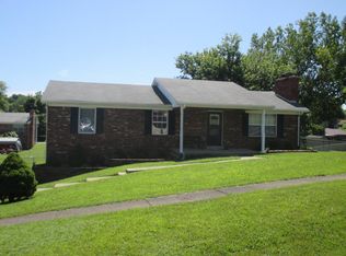 1341 Hunters Ln, Radcliff, KY 40160