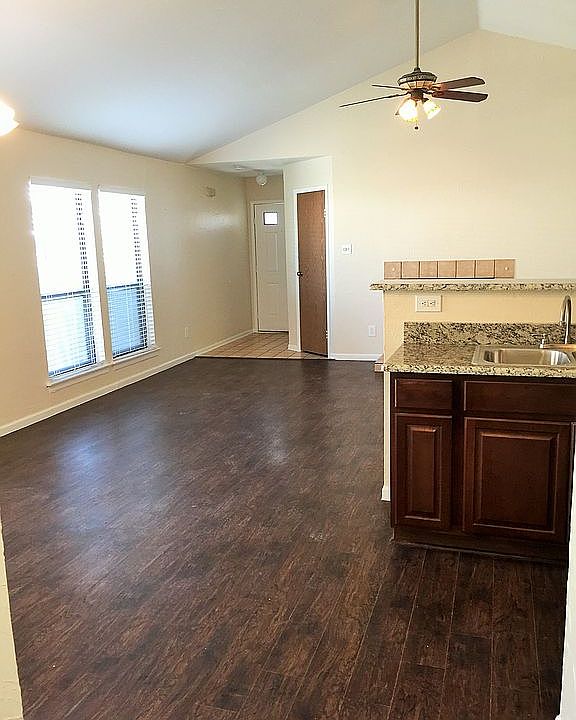 1st image of 234 Teakwood Ln