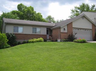 5458 Leumas Rd, Cincinnati, OH 45239