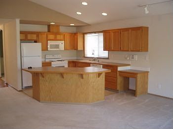 3rd image of 12017 128th Street Ct E