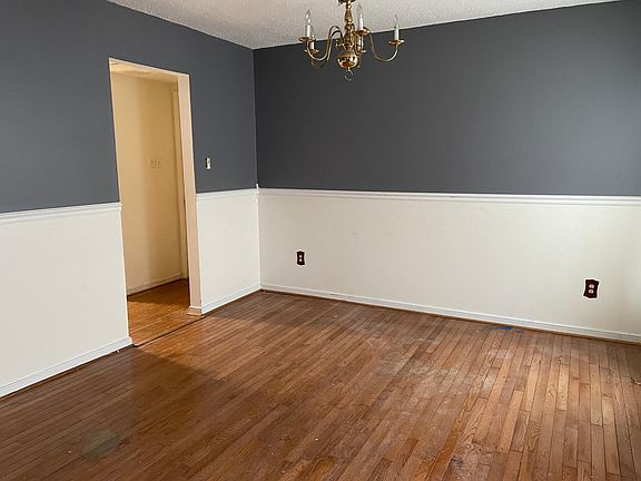 Dining Room to the right as you enter