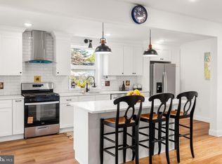 606 Valley Rd, Havertown, PA 19083