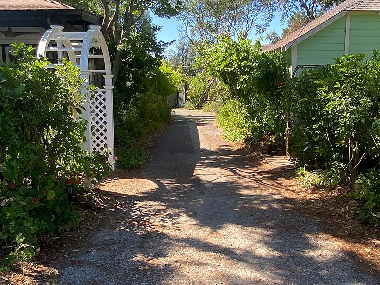 94 Mountain Ave — Photo 14