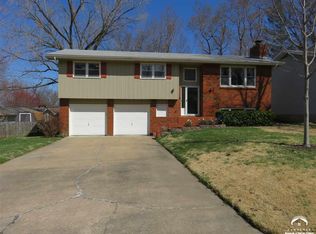 2420 Manchester Rd, Lawrence, KS 66049