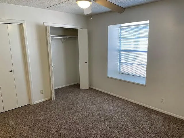915 N Elm St #3 — Photo 16