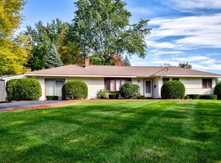 6 Brookdale Rd, Natick, MA 01760