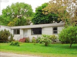 1334 NE Douglas Ave, Myrtle Creek, OR 97457