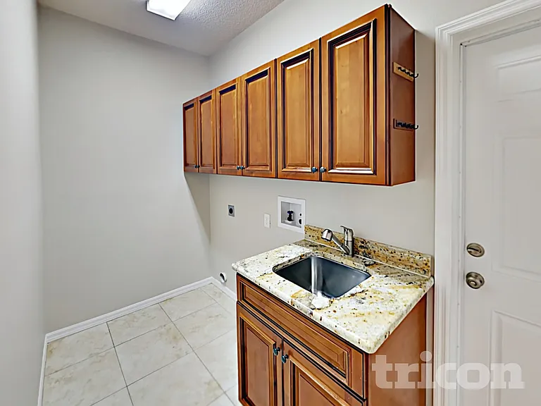 6827 San Jose Loop — Photo 15
