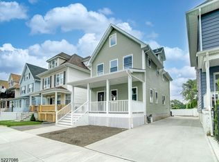 88 N 22nd St, East Orange, NJ 07017