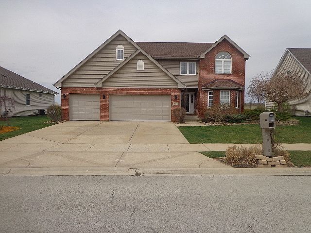 1st image of 1097 White Tail Dr