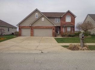1097 White Tail Dr, Manteno, IL 60950