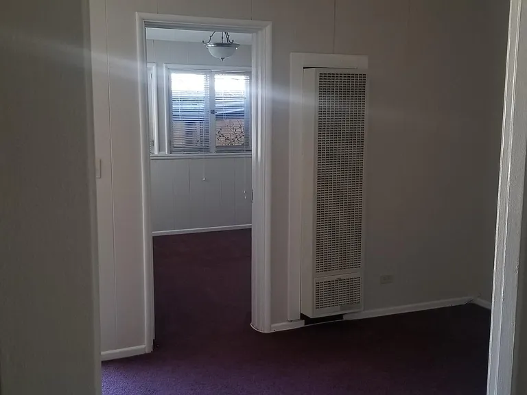 575 N Holliston Ave — Photo 3