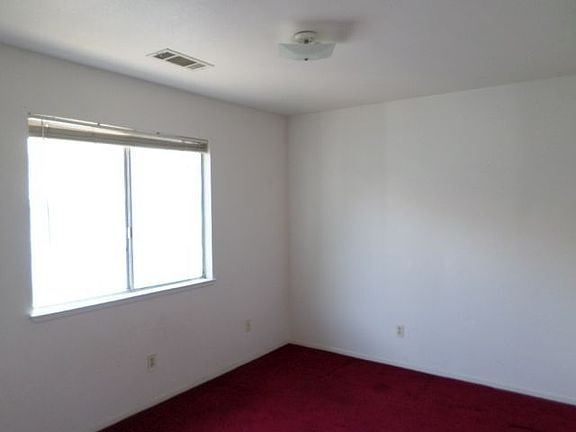 5th image of 1440 N Leslie Ct