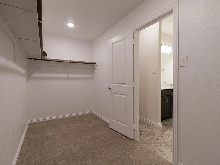 1017 Verde Valley Ln — Photo 15