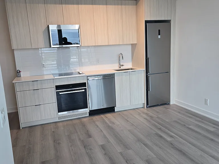 20 Deans Dr #401 — Photo 13