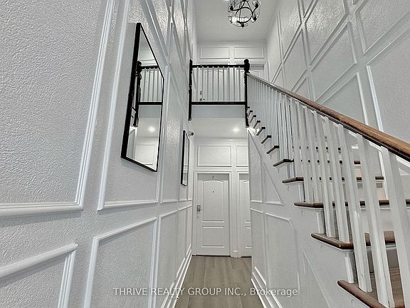 3rd image of 140 Ridout St S #5