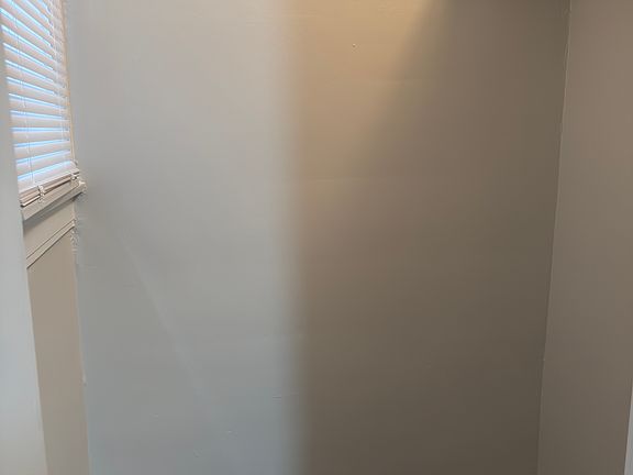 5th image of 7034 S Artesian Ave #2