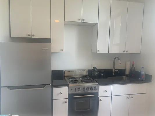 Rented by Prince Real Estate Associates LLC | media 8