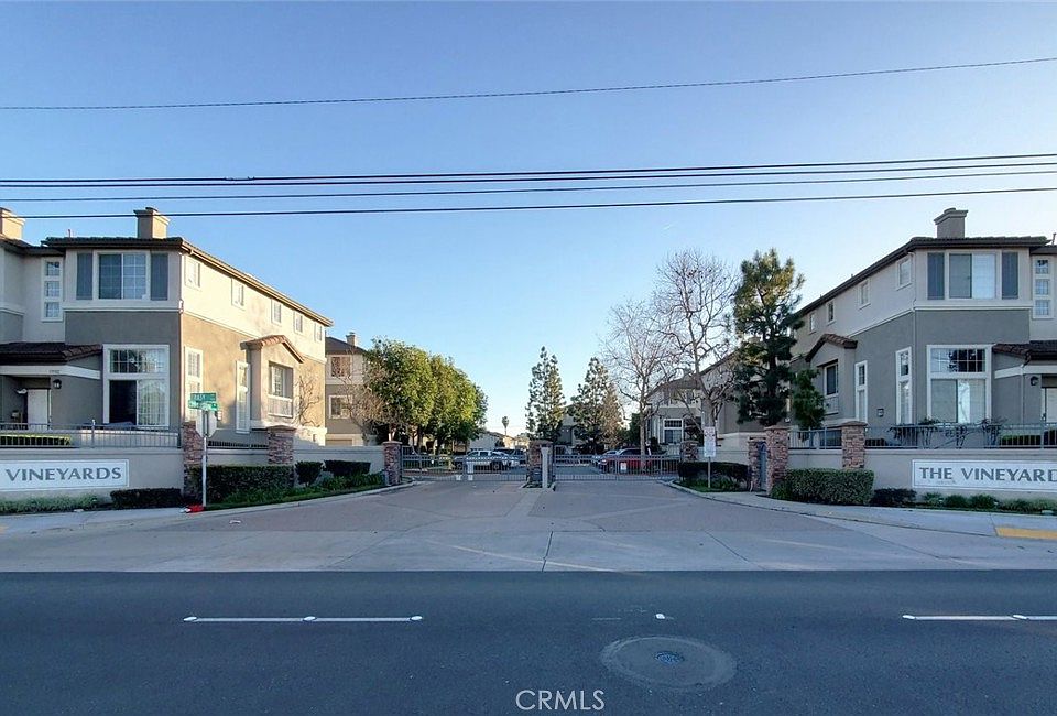1st image of 13523 Cobblestone Ln