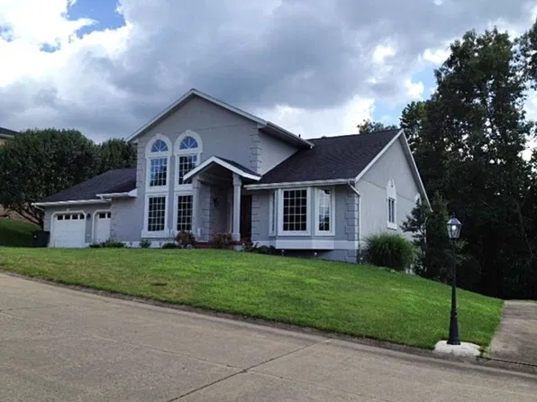 219 Saint Andrews Dr, Lavalette, WV 25535