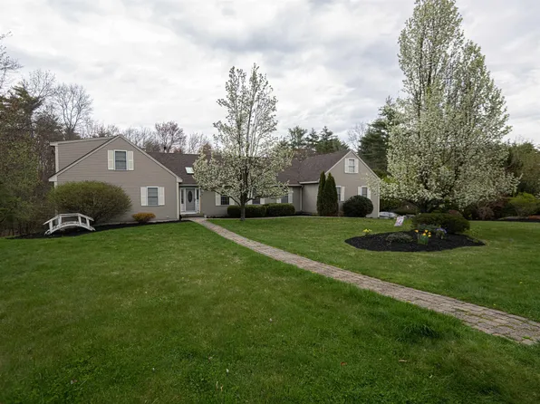 5 Williamine Drive, Newton, NH 03858