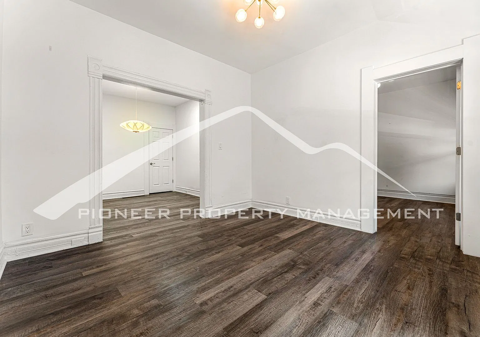 Modern Duplex with Fenced Yard and Central AC! — Photo 2