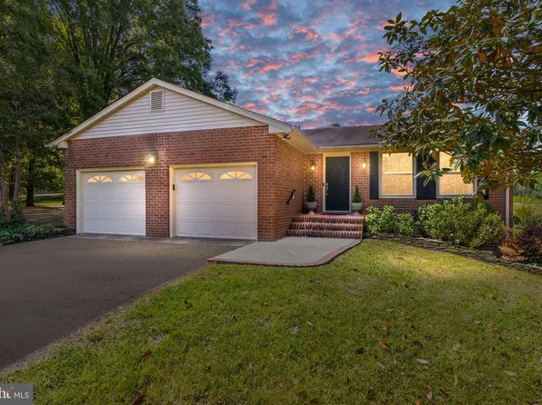 6028 Saint Pauls Rd, King George, VA 22485