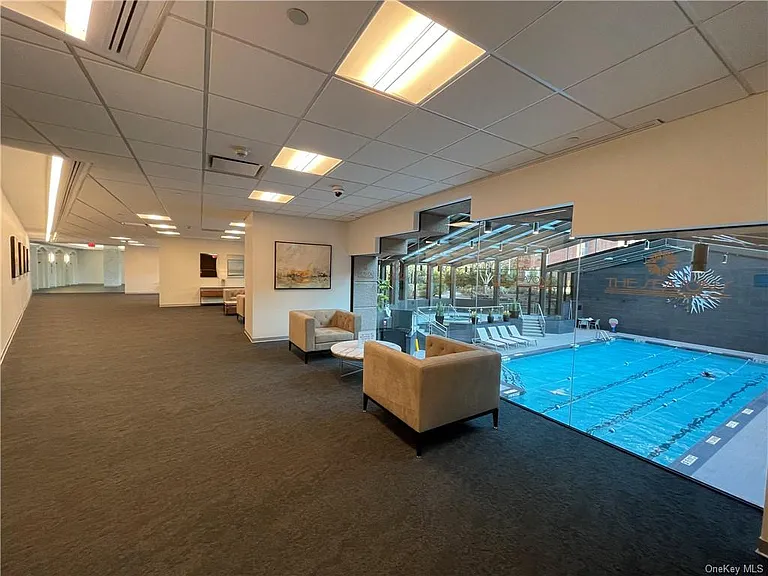 4 Martine Ave #814 — Photo 3