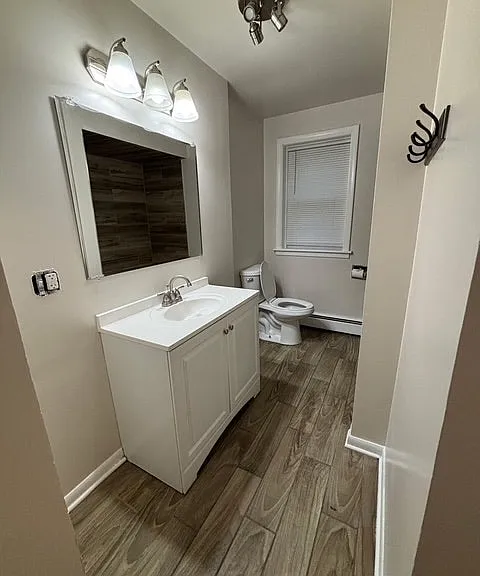 5737 W 63rd Pl #1F — Photo 4