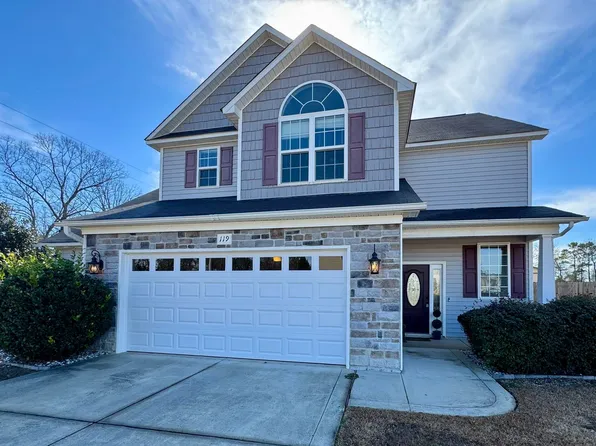 119 Wedgefield Dr, Raeford, NC 28376