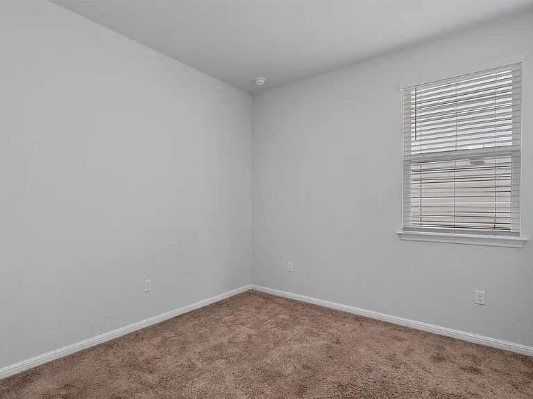 10613 Ridan Way — Photo 24