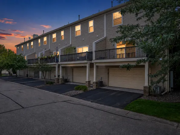 11339 Davenport Cir NE Unit A, Blaine, MN 55449