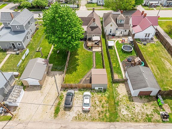 3rd image of 76 N 2nd St