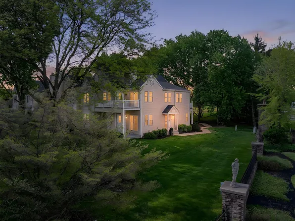 209 Centura Unit 209, Cherry Hill, NJ 08003
