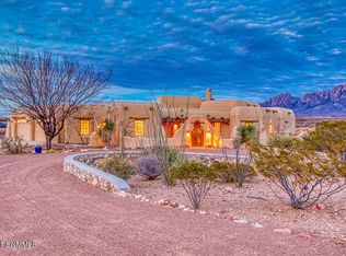 3907 Quail Brush Ct, Las Cruces, NM 88011