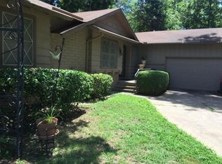 1631 E 56th Ct, Tulsa, OK 74105