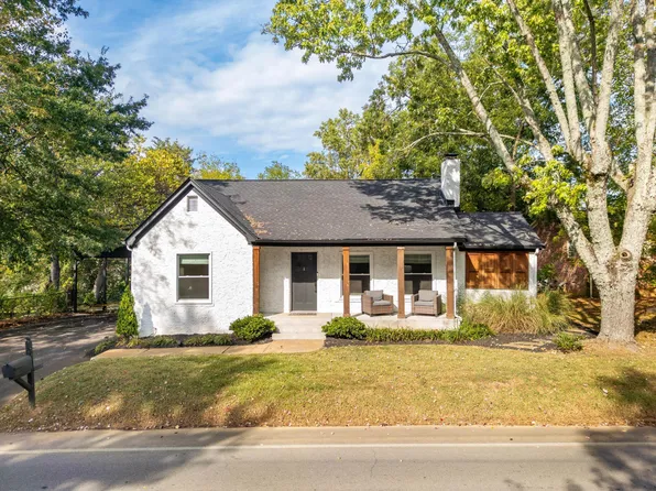 1002 17th St NW, Cleveland, TN 37311