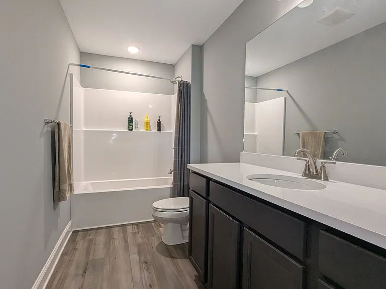 12111 Grand Forks Dr — Photo 26