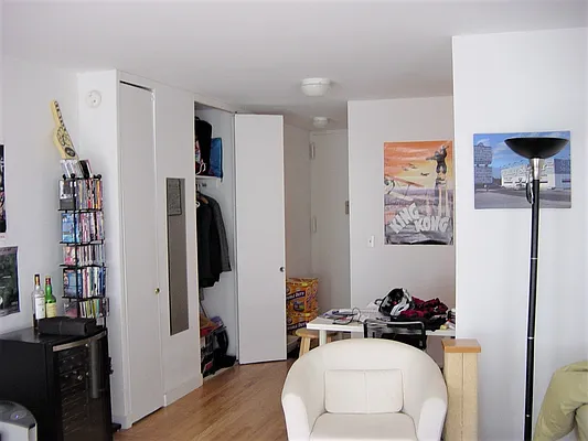 Rented by Noble Realty | media 28