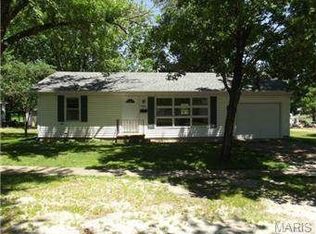 418 S Chestnut St, Monroe City, MO 63456