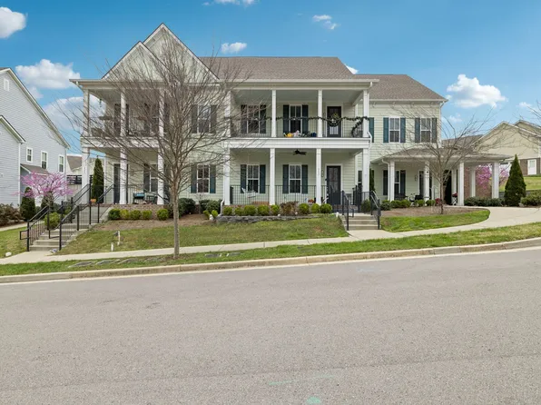 2355 Fairchild Cir #102, Nolensville, TN 37135