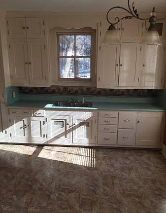 Large eat in kitchen