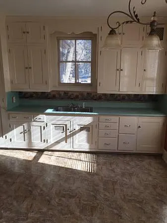 Large eat in kitchen