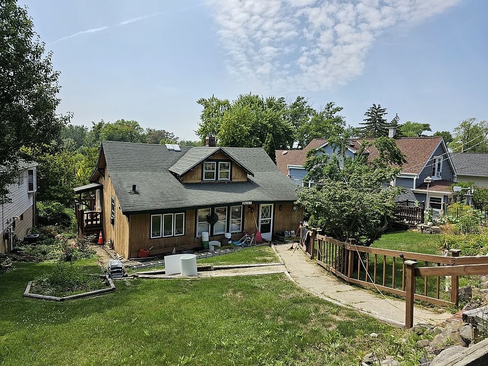 1st image of 24983 W Forest Dr