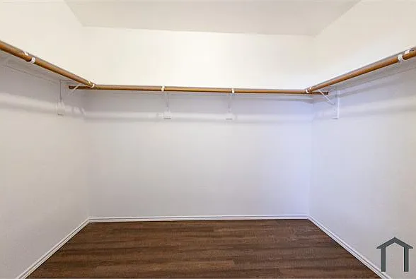 1601 Lionheart Dr — Photo 14