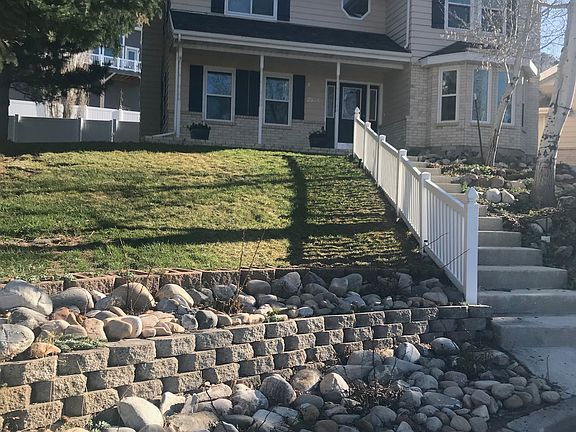 3rd image of 2554 Oak Haven Cir