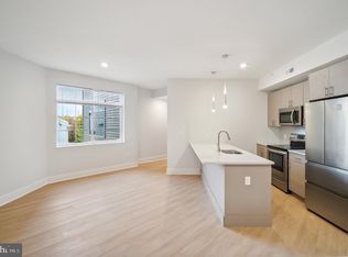 646 N 32nd St #15, Philadelphia, PA 19104