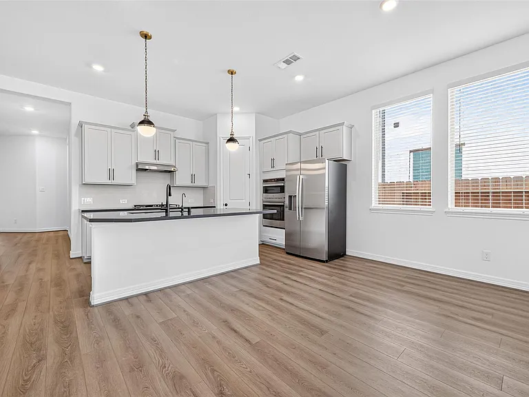 23639 Red Rowan Ln — Photo 11