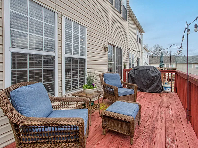 Timbercreek Cir — Photo 11