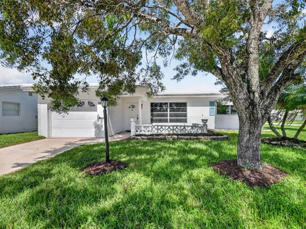 1001 SIESTA Avenue, Boynton Beach, FL 33426